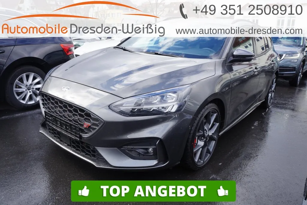 Ford Focus TURNIER 2,3 ST*PERFORMANCE*NAVI*IACC* Image 1